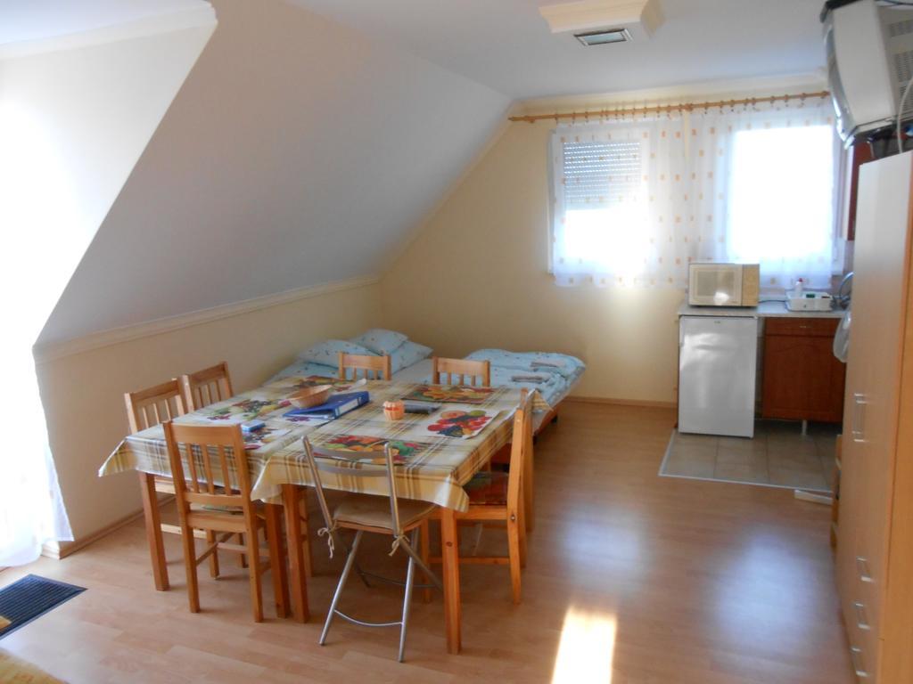 Kustánygyöngye Vendégház Kehidakustány Esterno foto
