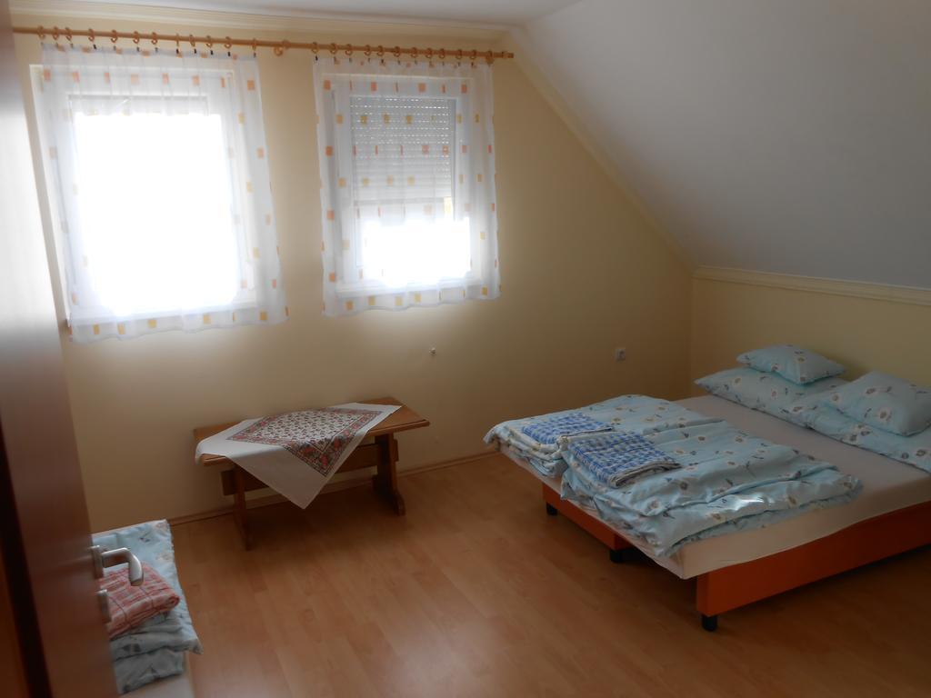 Kustánygyöngye Vendégház Kehidakustány Esterno foto
